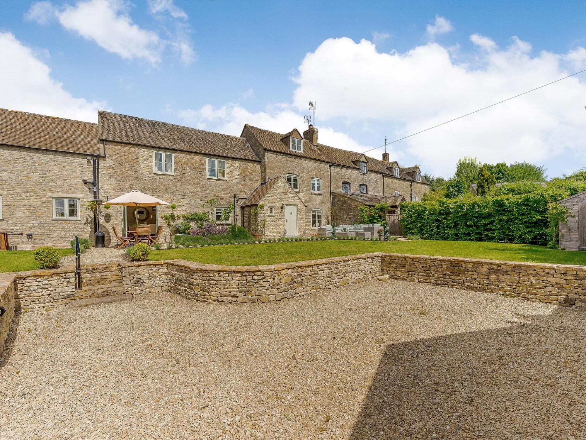 The Clock House Villa Bisley  Exterior foto